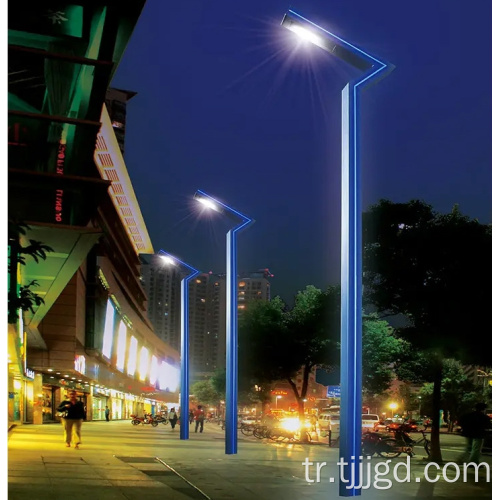 Güneş enerjili dış mekan ışıkları